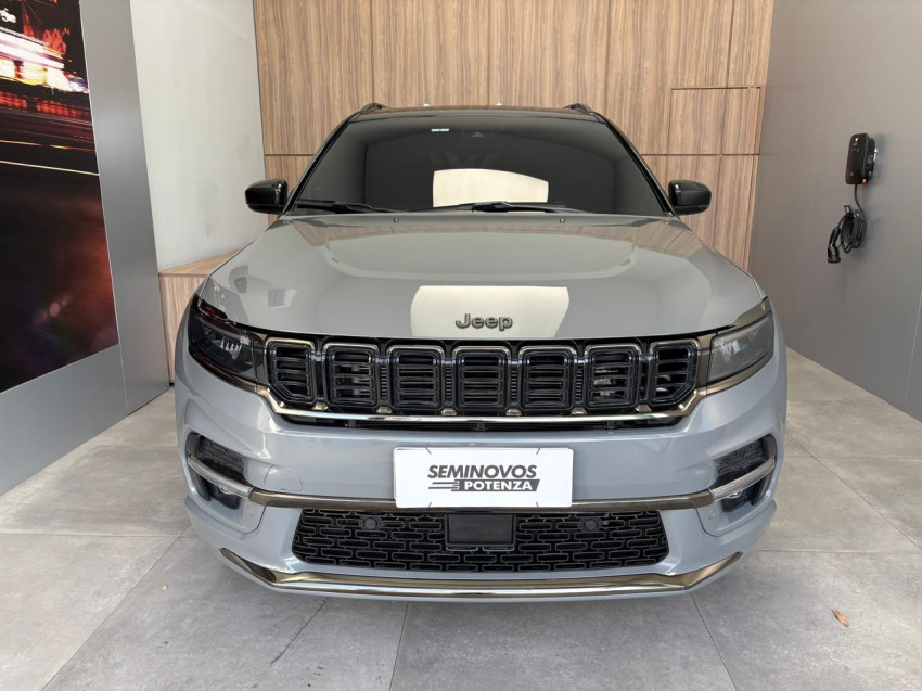 jeep commander 2.0 hurricane 4 turbo gasolina blackhawk at9 5p automatico 20251