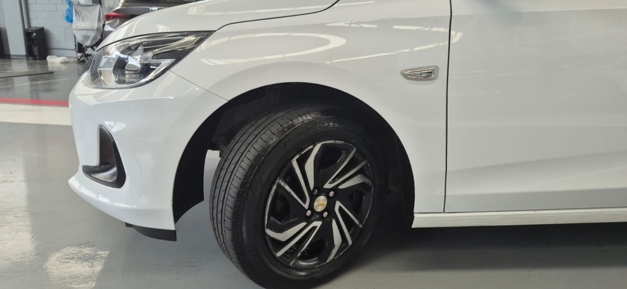 chevrolet onix 1.0 flex lt man 23/24 seminovo4