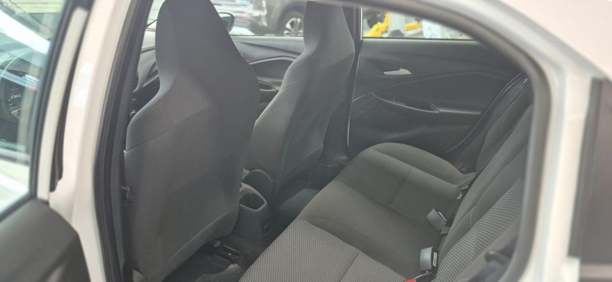 chevrolet onix 1.0 flex lt man 23/24 seminovo5