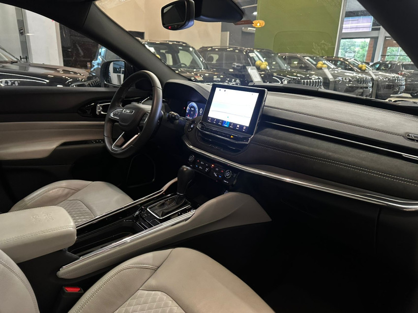 jeep commander 1.3 t270 turbo flex overland at6 22/23 seminovo9