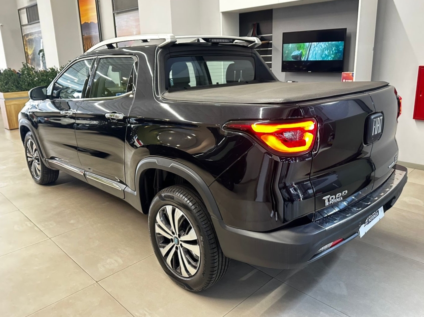 fiat toro 1.3 turbo 270 flex volcano at6 24/25 seminovo5