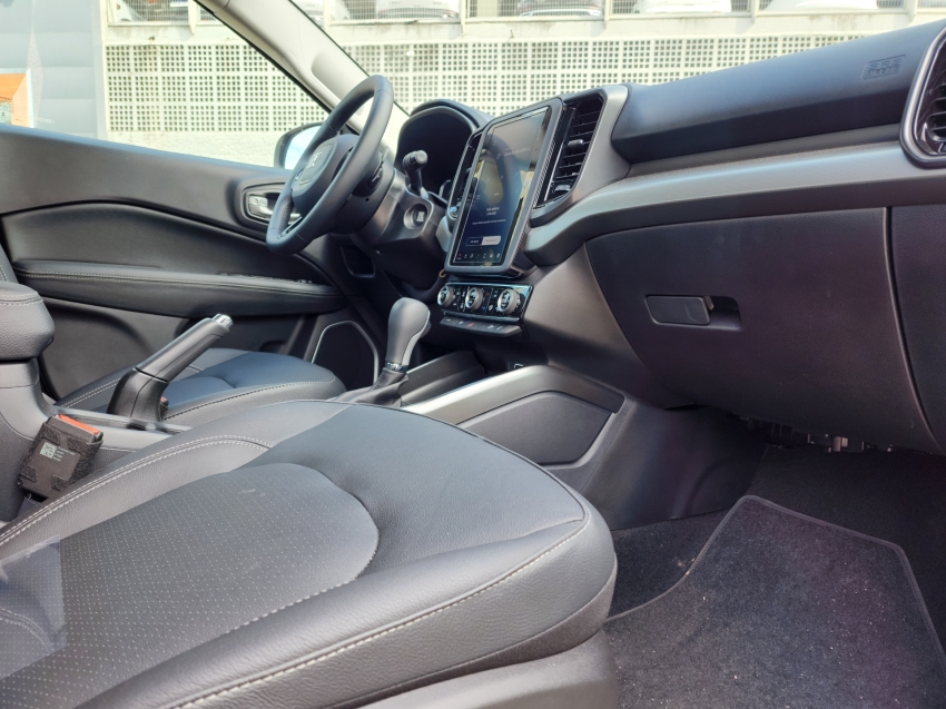 fiat toro 1.3 turbo 270 flex volcano at6 24/25 seminovo14