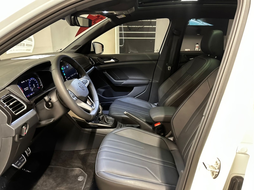 volkswagen t-cross 1.4 250 tsi total flex highline at 25/26 seminovo6