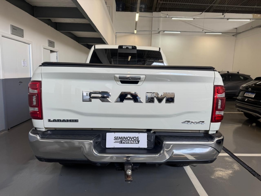 ram 3500 6.7 i6 turbo diesel laramie cd 4x4 automatico 4p 20225