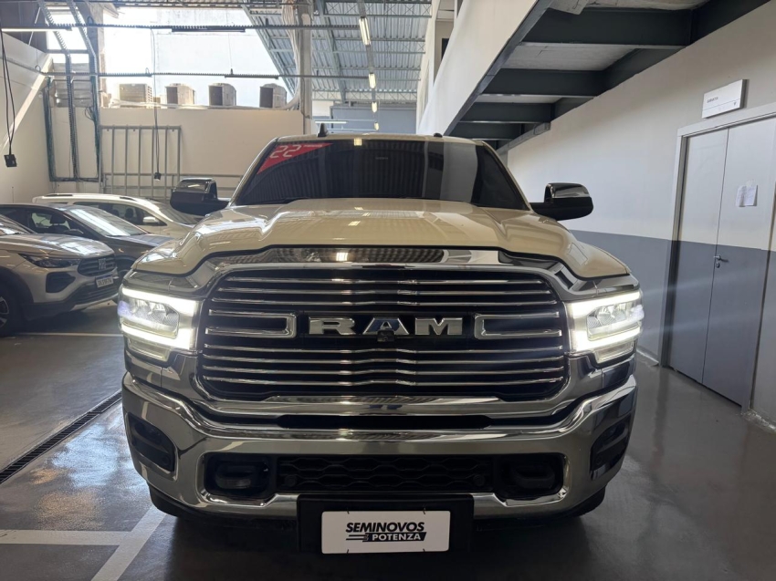 ram 3500 6.7 i6 turbo diesel laramie cd 4x4 automatico 4p 2022