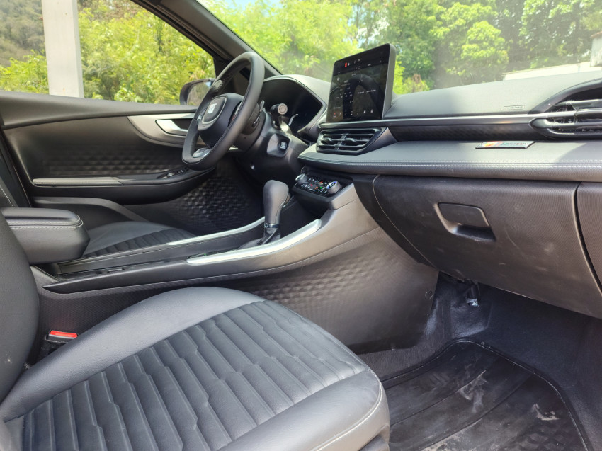 fiat fastback 1.3 turbo 270 flex limited edition at6 23/24 seminovo13