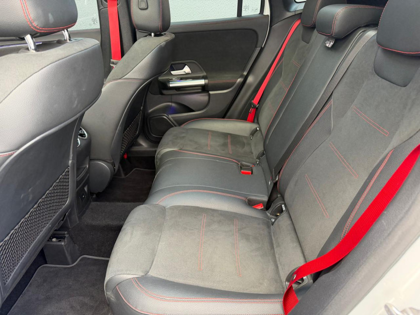 mercedes-benz gla 35 amg 2.0 cgi gasolina 4matic speedshift 1.5 4p automatico 202211