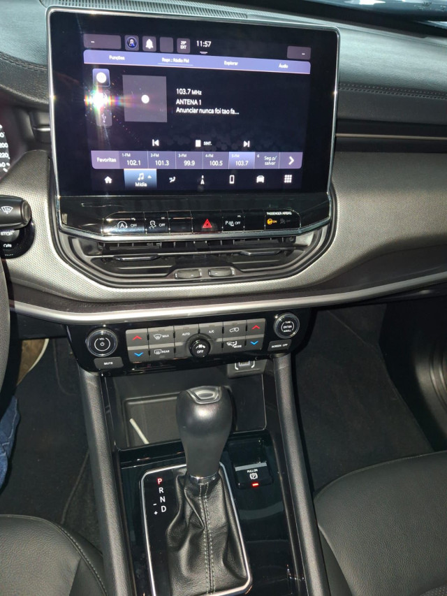 jeep compass 1.3 t270 turbo flex longitude at6 22/22 seminovo8