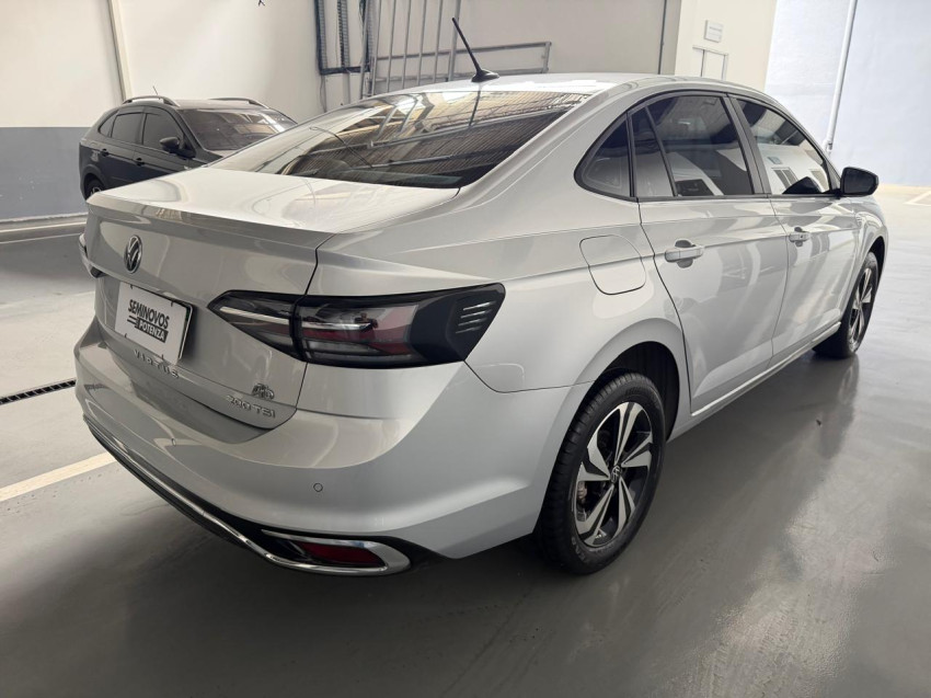 volkswagen virtus 1.0 200 tsi comfortline at 24/25 seminovo4