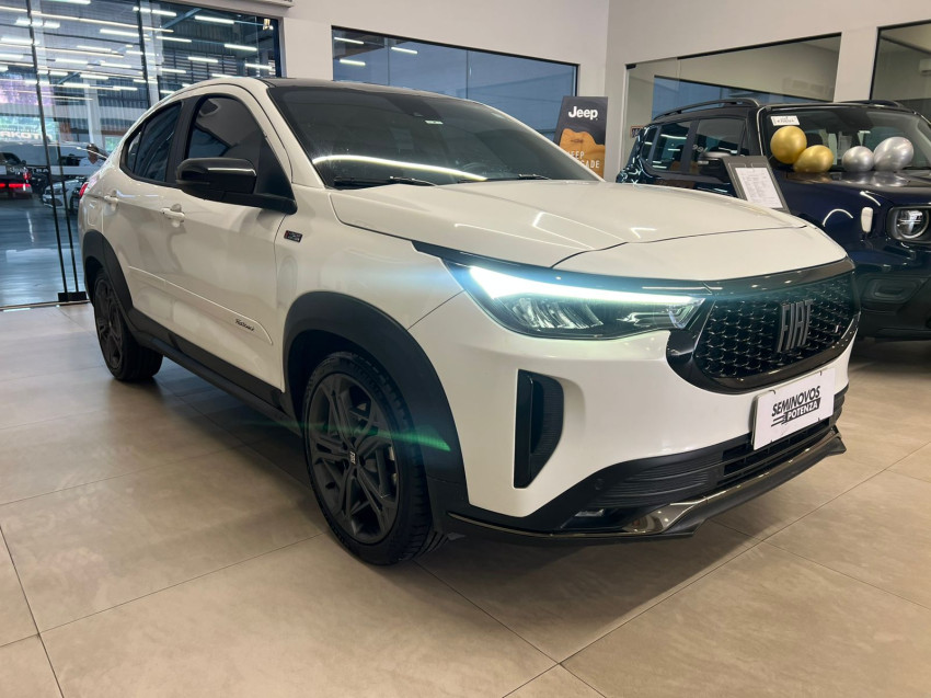 fiat fastback 1.3 turbo 270 flex limited edition at6 23/23 seminovo2