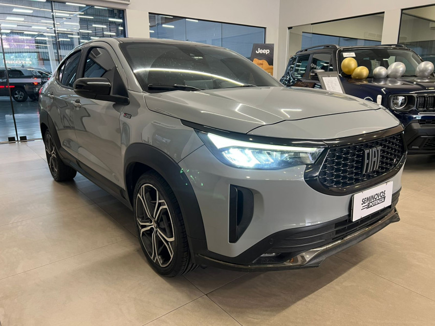 fiat fastback 1.3 turbo 270 flex limited edition at6 23/23 seminovo2