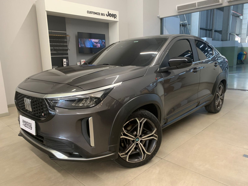 fiat fastback 1.3 turbo 270 flex limited edition at6 23/24 seminovo