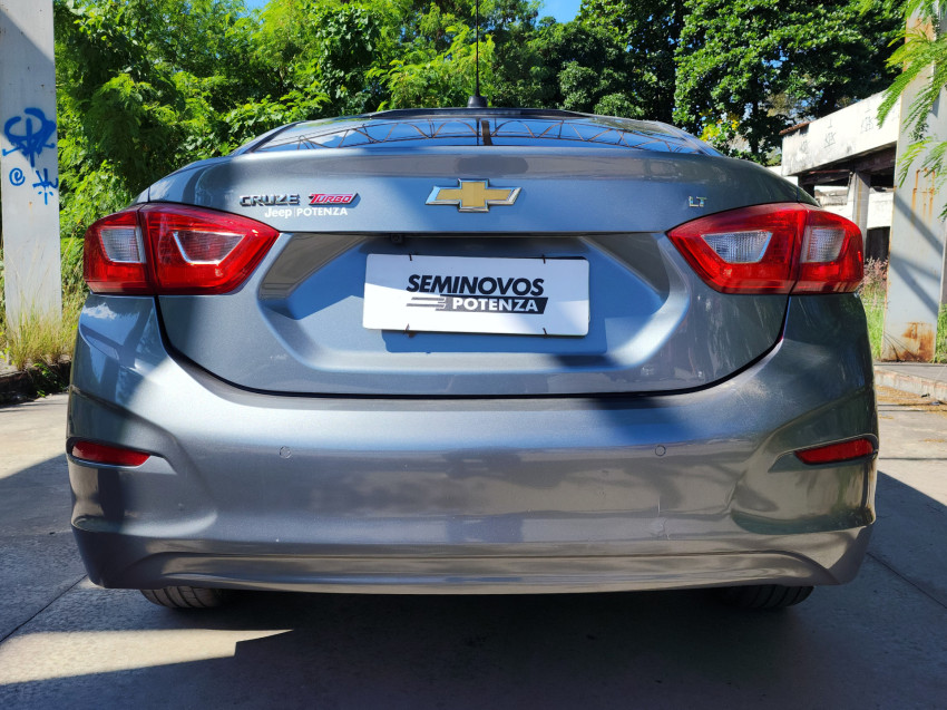 chevrolet cruze 1.4 turbo lt 16v flex 4p at 17/18 seminovo3