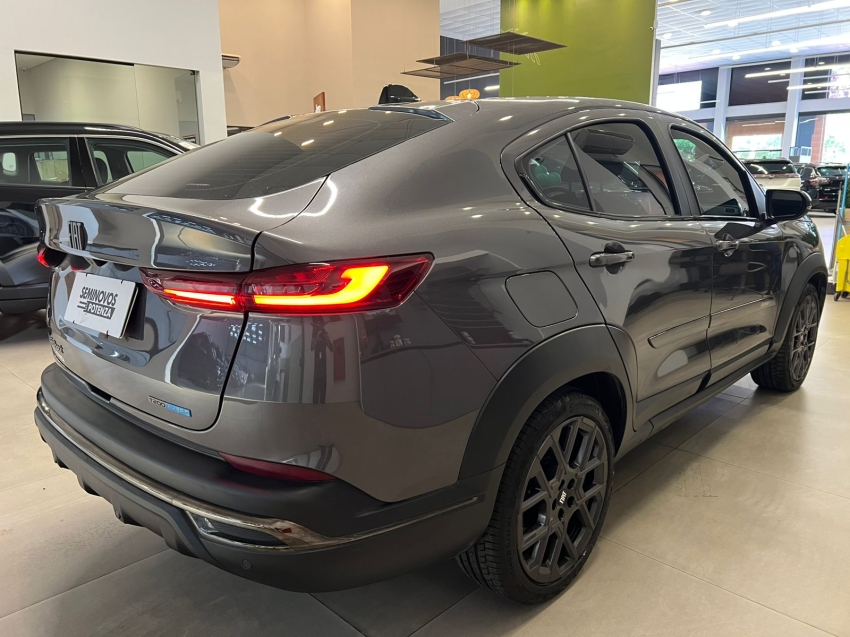 fiat fastback 1.0 turbo 200 hybrid impetus cvt 25/26 seminovo3