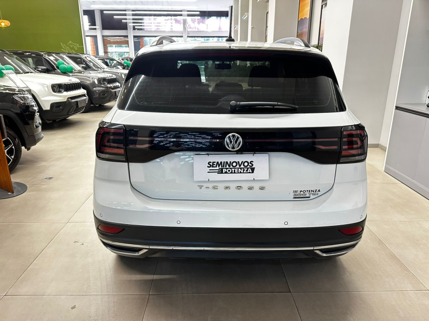 volkswagen t-cross 1.0 200 tsi total flex comfortline at 19/20 seminovo4