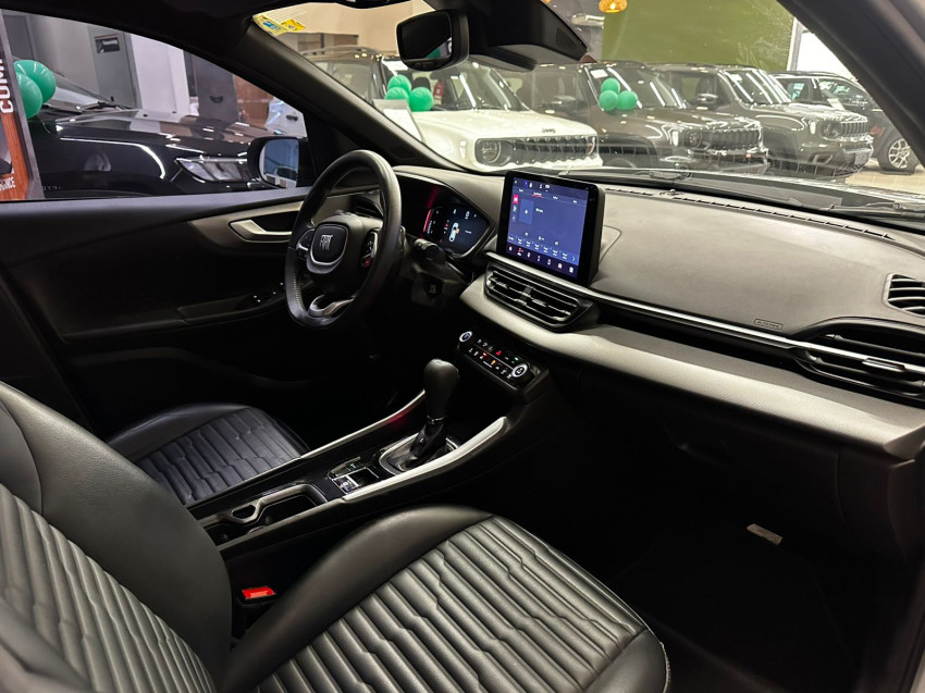 fiat  fastback 1.0 turbo 200 flex impetus cvt 22/23 seminovo9