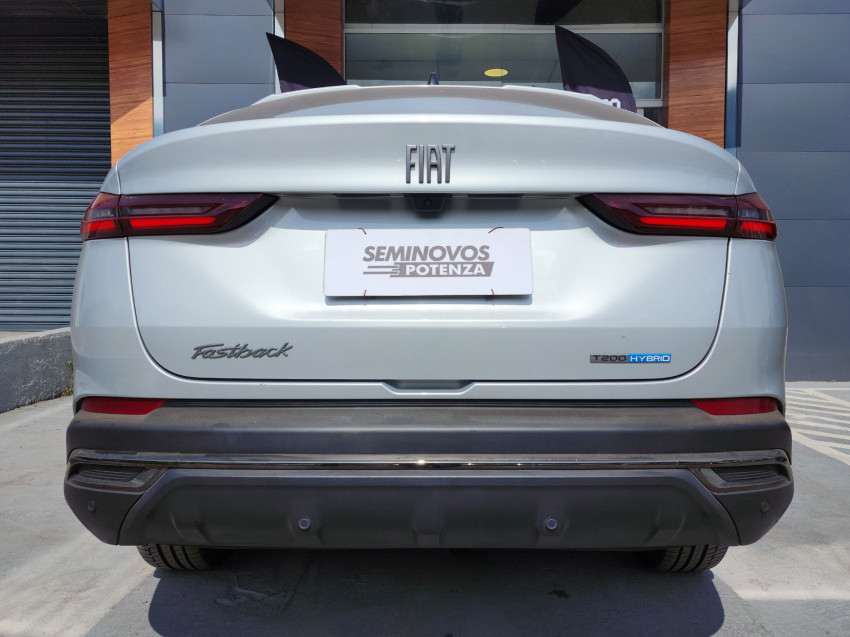 fiat fastback 1.0 turbo 200 hybrid impetus cvt 25/26 seminovo3