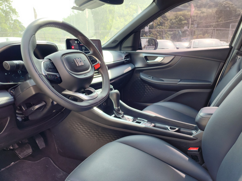 fiat fastback 1.0 turbo 200 hybrid impetus cvt 25/26 seminovo5