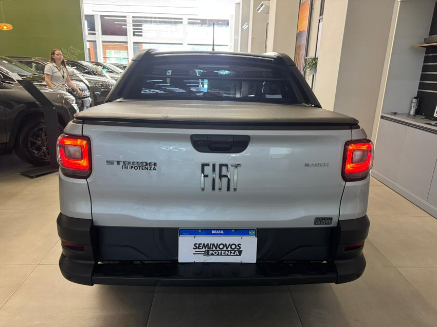 fiat strada 1.0 turbo 200 flex ranch cd cvt 24/25 seminovo4