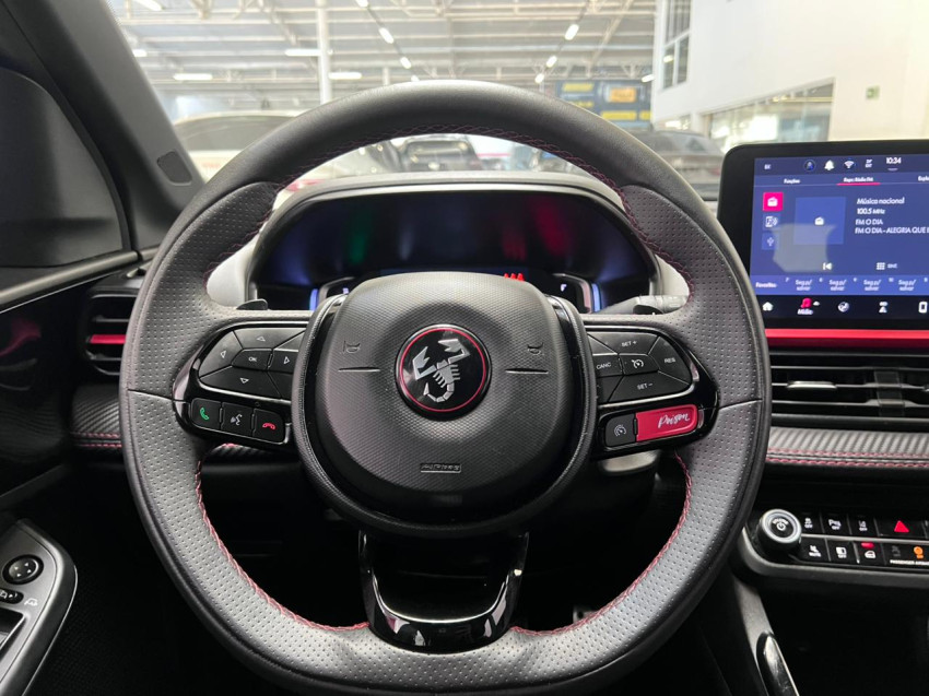 fiat fastback 1.3 turbo 270 flex abarth at6 24/25 seminovo8