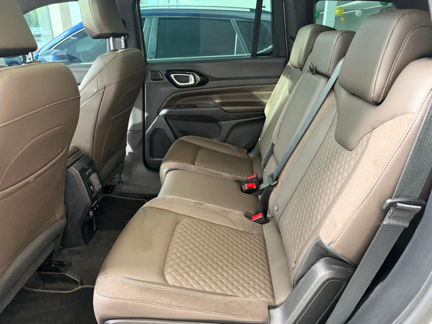 jeep commander 1.3 t270 turbo flex overland at6 4p automatico 202612