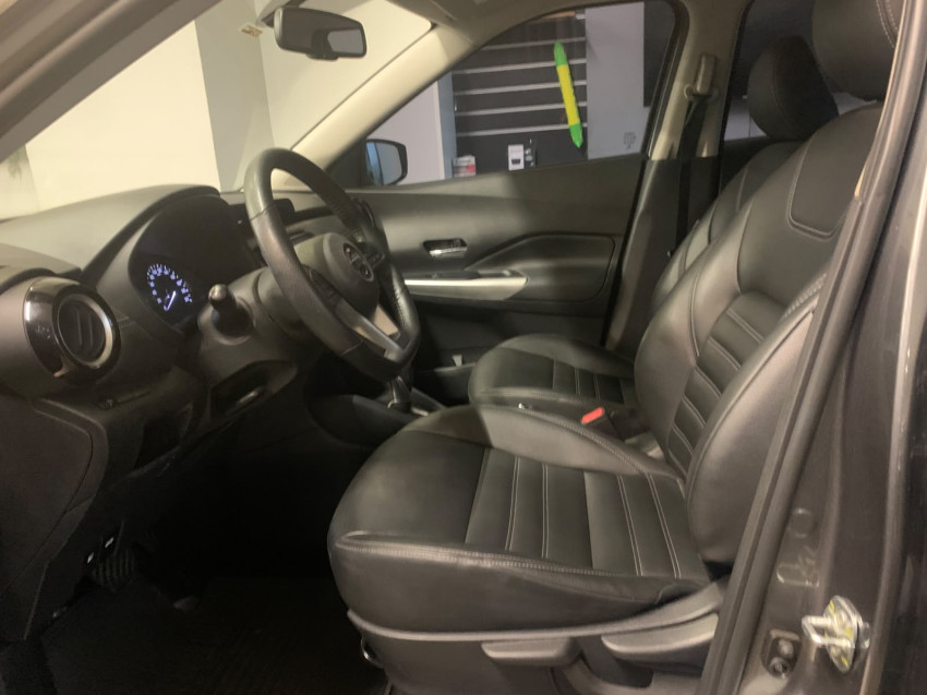 nissan kicks advanced xtronic cambio automatico flex motor 1.6 baixa km revisado e periciado8