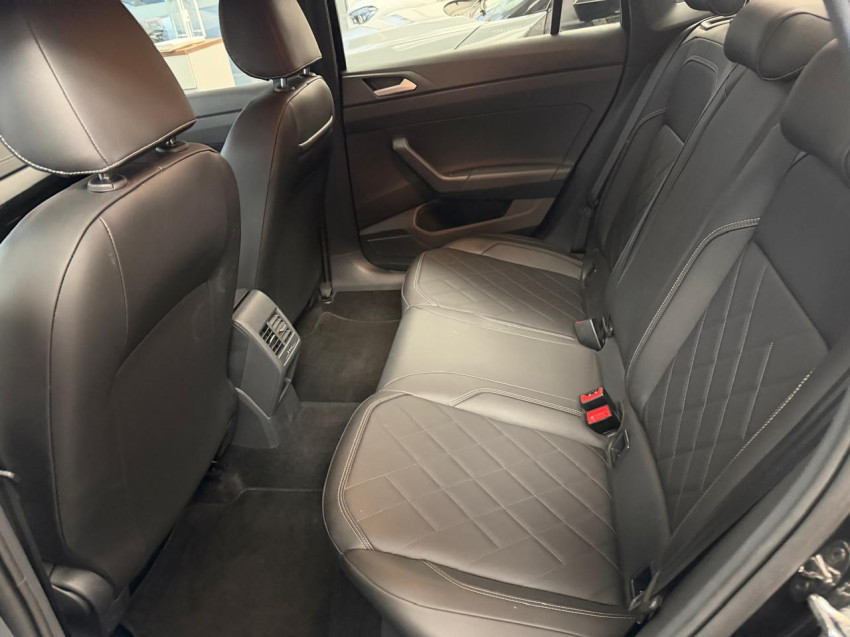 volkswagen virtus 1.4 250 tsi exclusive at 24/25 seminovo12