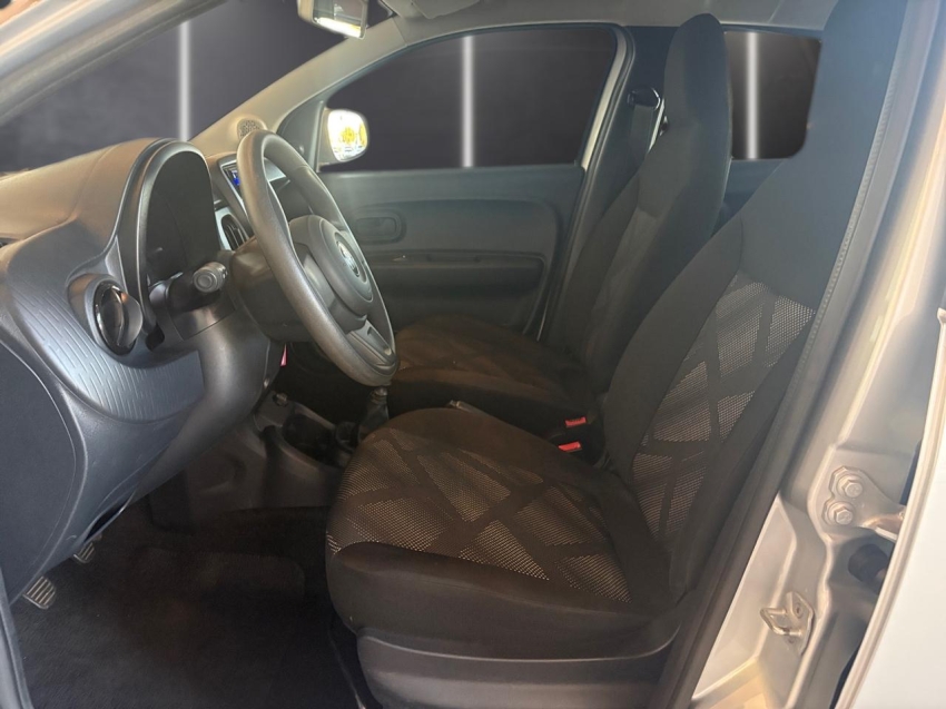 fiat mobi 1.0 evo flex like. manual 4p 20256