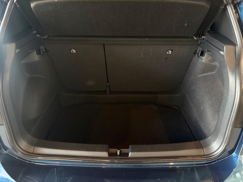 volkswagen t-cross 1.0 200 tsi total flex comfortline automatico 4p 202512