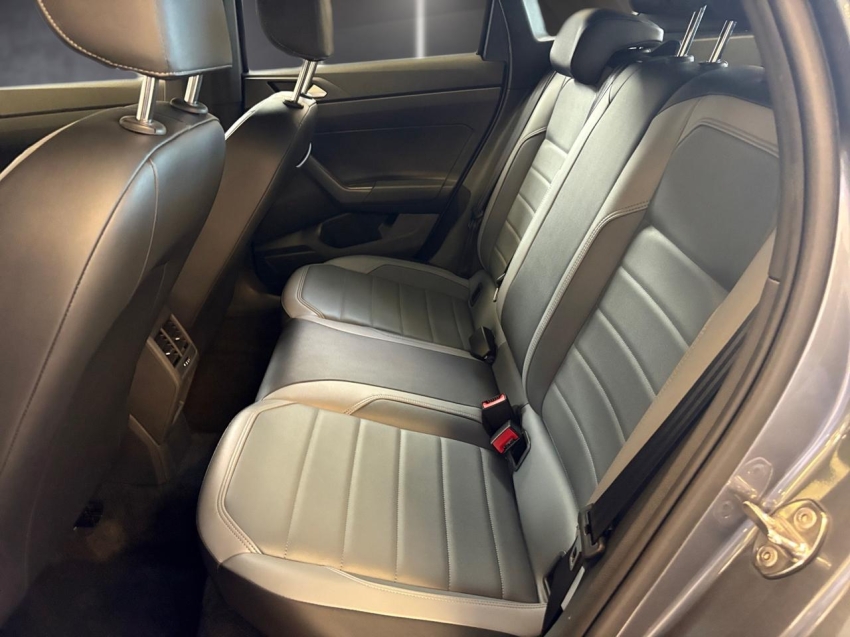 volkswagen nivus 1.0 200 tsi total flex highline automatico 4p 202411