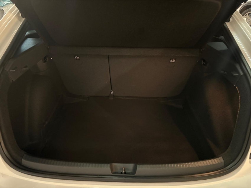 volkswagen nivus 1.0 200 tsi total flex highline automatico 4p 202512