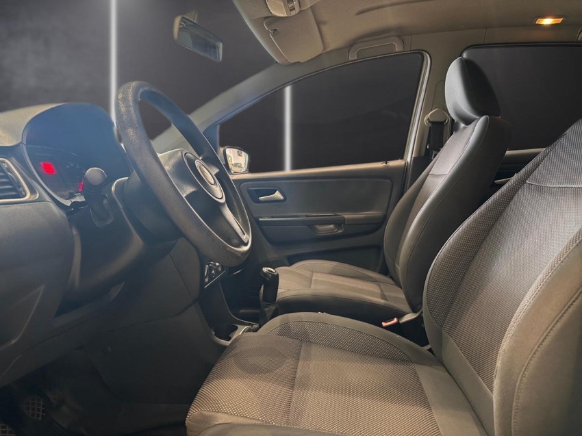 volkswagen fox 1.0 mi 8v flex 4p manual 20126