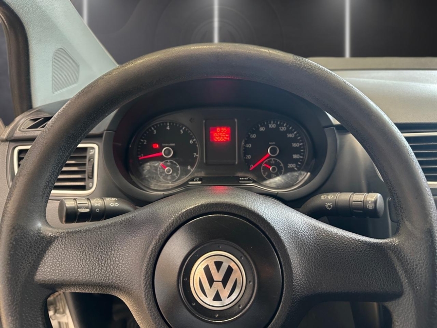 volkswagen fox 1.0 mi 8v flex 4p manual 20127
