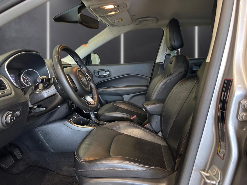 jeep compass 2.0 16v flex longitude automatico 4p 20216