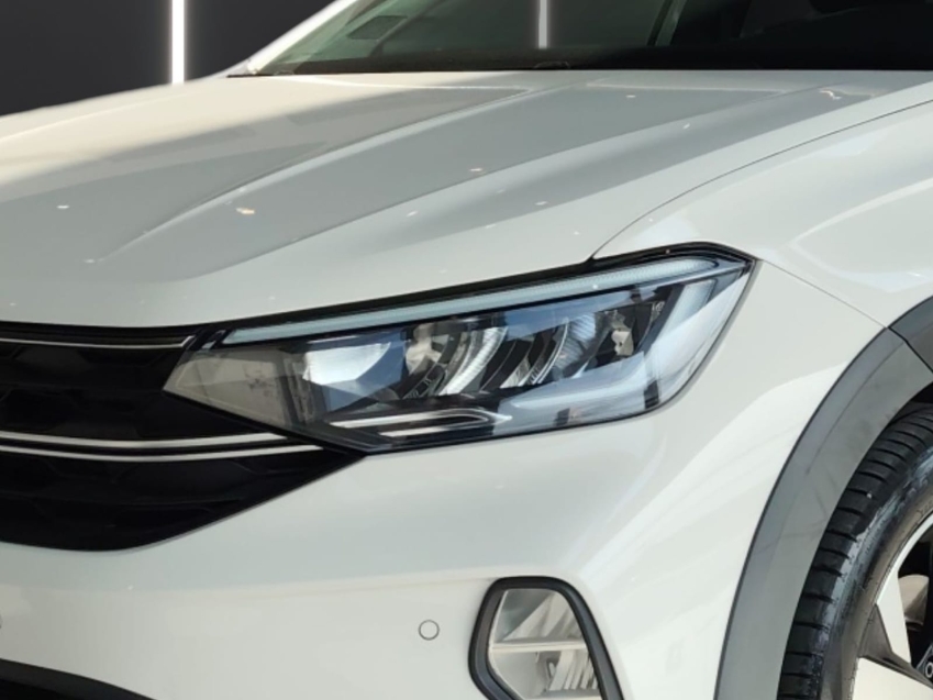 volkswagen nivus 1.0 200 tsi total flex highline automatico 4p 20244