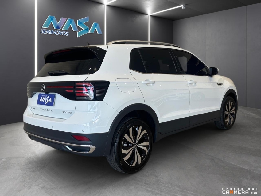 volkswagen t-cross 1.4 250 tsi total flex highline automatico 4p 20243