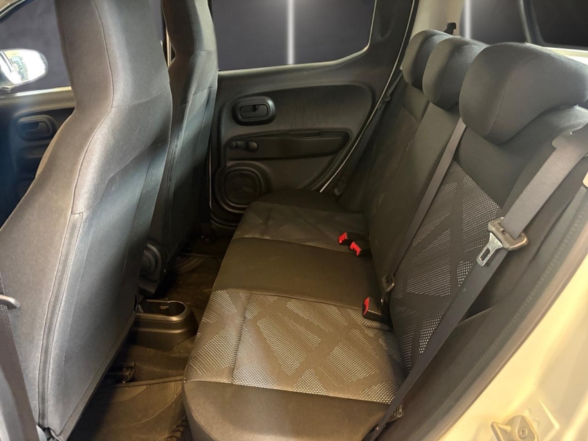 fiat mobi 1.0 firefly flex like. manual 4p 20268