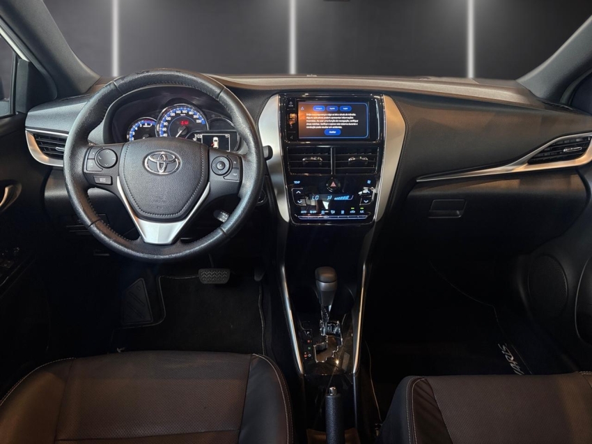 toyota yaris 1.5 16v flex xs connect multidrive 4p automatico 202110