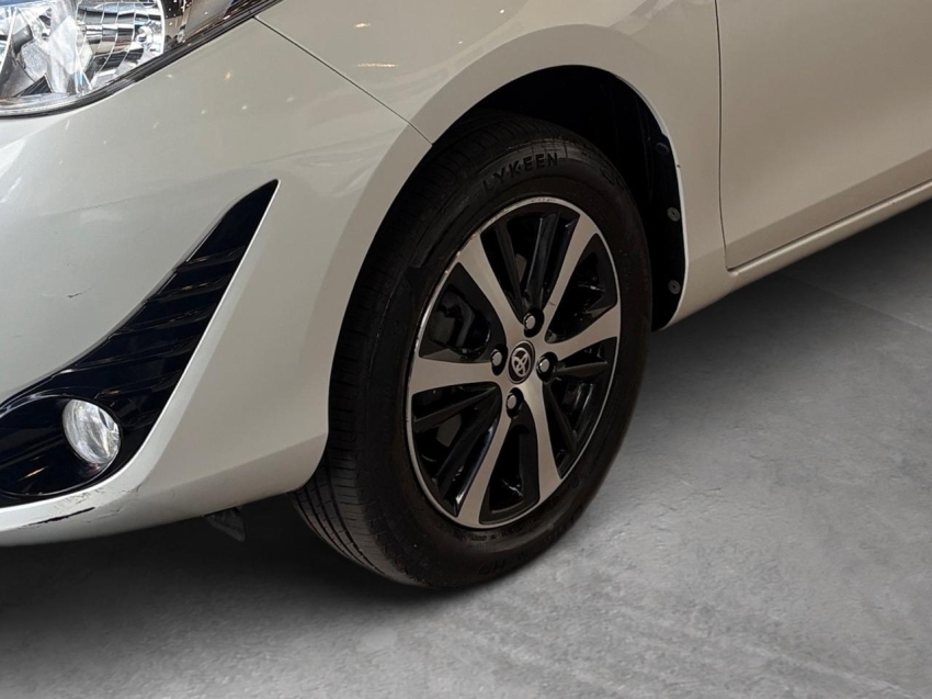 toyota yaris 1.5 16v flex xs connect multidrive 4p automatico 20215