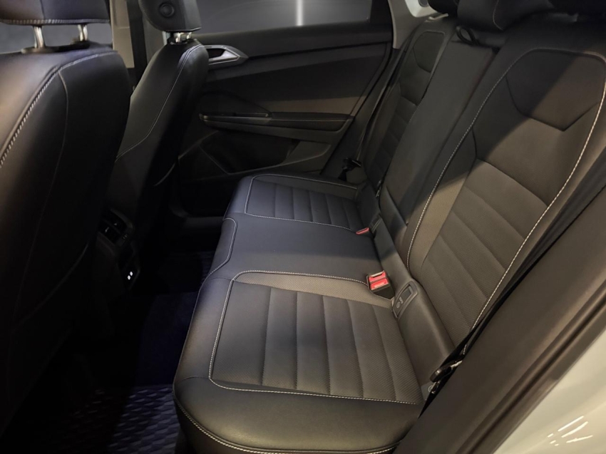 volkswagen taos 1.4 250 tsi total flex highline automatico 4p 202617