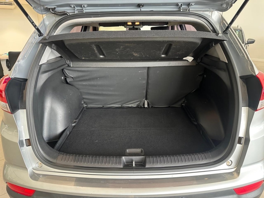 hyundai creta 1.6 16v flex action automatico 4p 202210