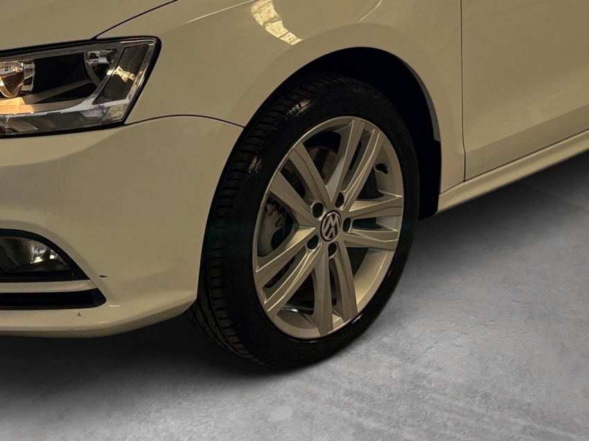 volkswagen jetta 2.0 tsi highline 211cv gasolina 4p tiptronic automatico 20155