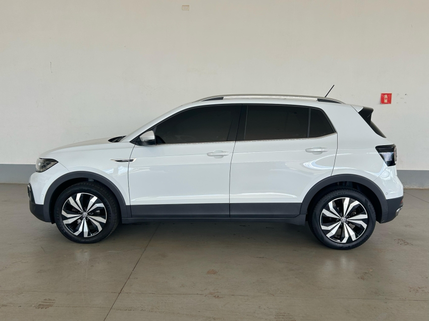 volkswagen t-cross 1.4 250 tsi total flex highline automatico 1.3 4p 2021