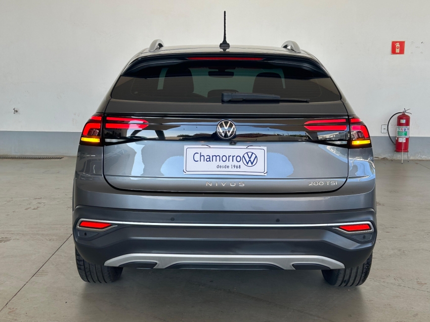 volkswagen nivus 1.0 200 tsi total flex highline automatico 4p 2023