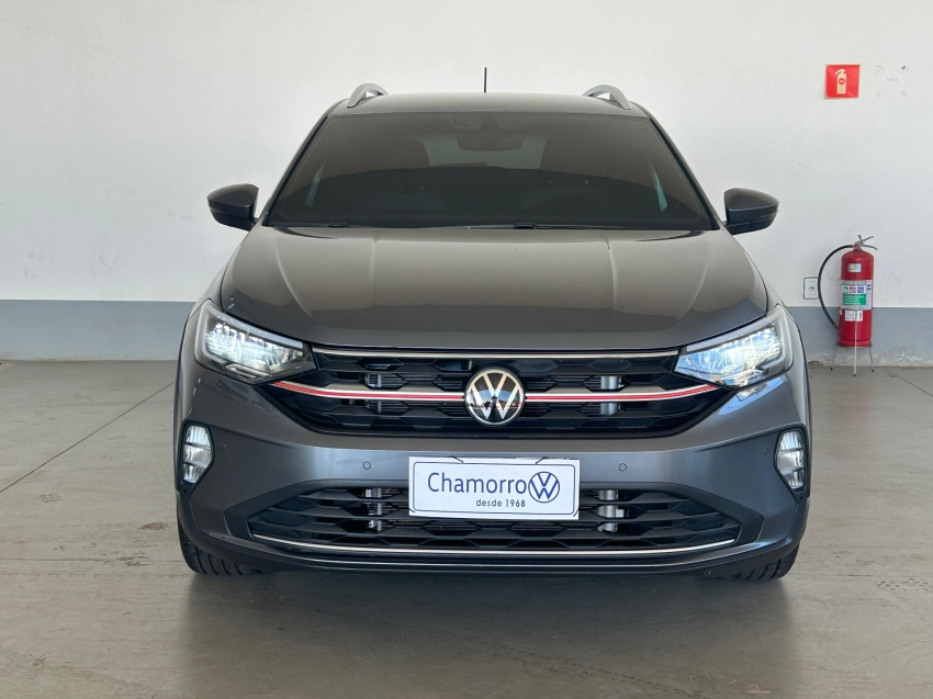 volkswagen nivus 1.0 200 tsi total flex highline automatico 4p 2023