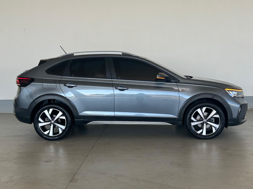 volkswagen nivus 1.0 200 tsi total flex highline automatico 4p 2023