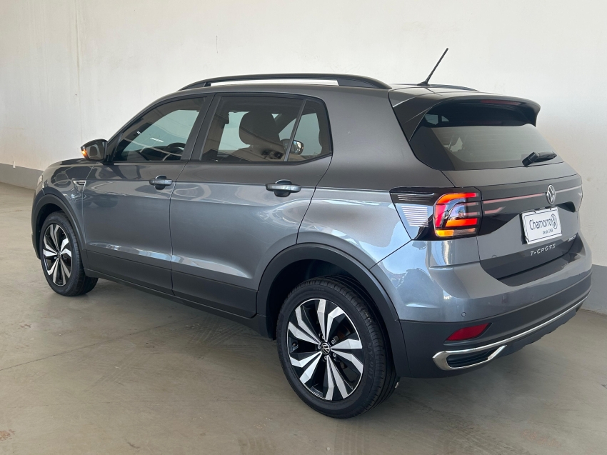 volkswagen t-cross 1.0 200 tsi total flex comfortline automatico 4p 2024