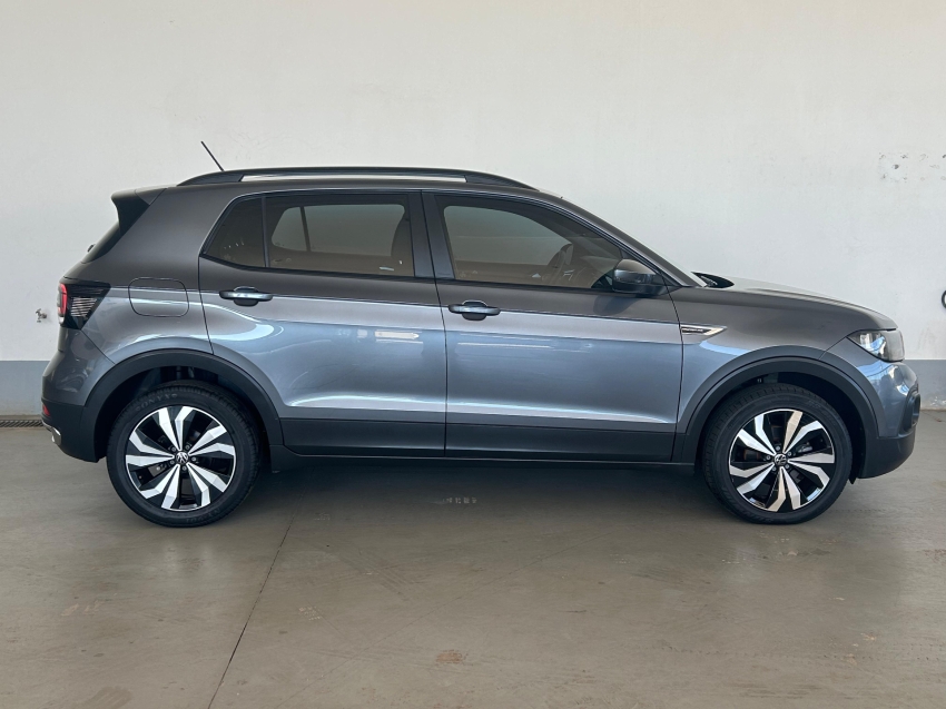 volkswagen t-cross 1.0 200 tsi total flex comfortline automatico 4p 2024
