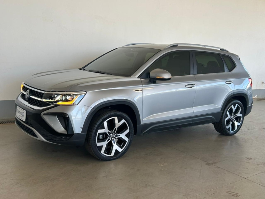 taos 1.4 highline 250tsi automatico