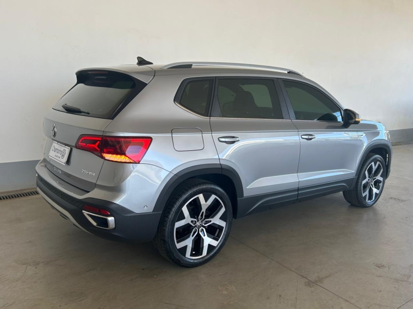 taos 1.4 highline 250tsi automatico